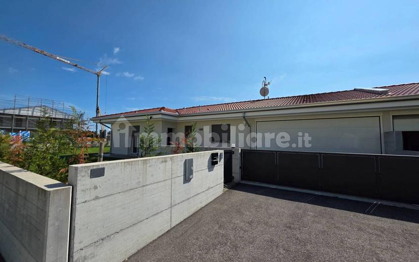 Villa bifamiliare via Luigi Gortani 22, Fontanafredda — foto 24 di 24