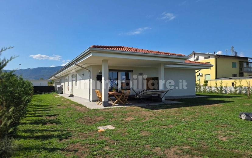 Villa bifamiliare via Luigi Gortani 22, Fontanafredda — foto 8 di 24