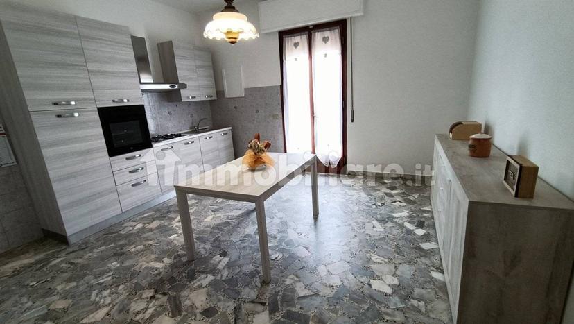 Stanza doppia via Tosco Romagnola 456, Pontedera — foto 2 di 8