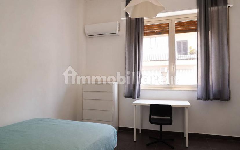 Quadrilocale via Paolo Emiliani Giudici 23, Oreto - Perez, Palermo — foto 3 di 22