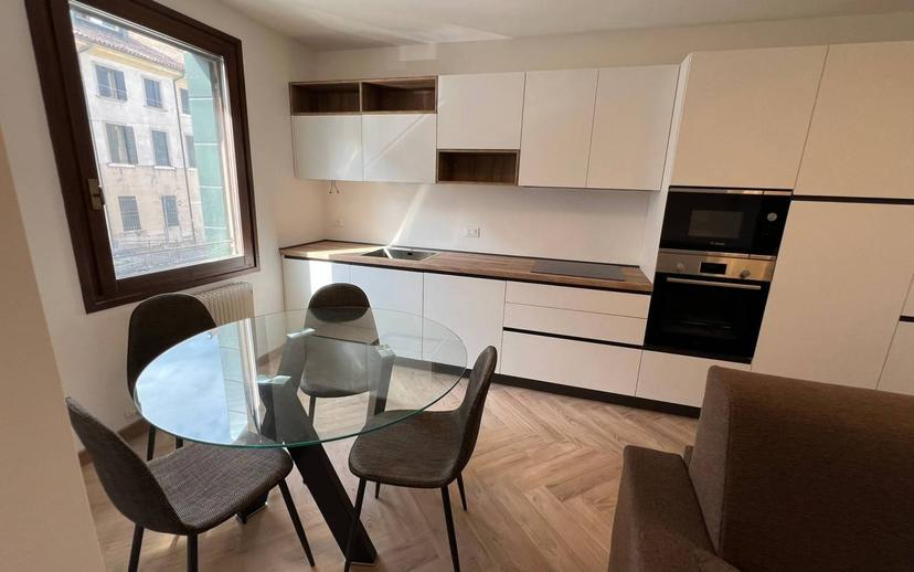 Bilocale viale Terza Armata 7, Piazza del Grano - Burchiellati, Treviso — foto 14 di 22