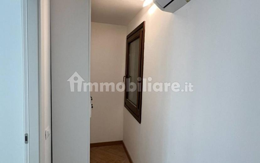 Bilocale viale Terza Armata 7, Piazza del Grano - Burchiellati, Treviso — foto 2 di 22