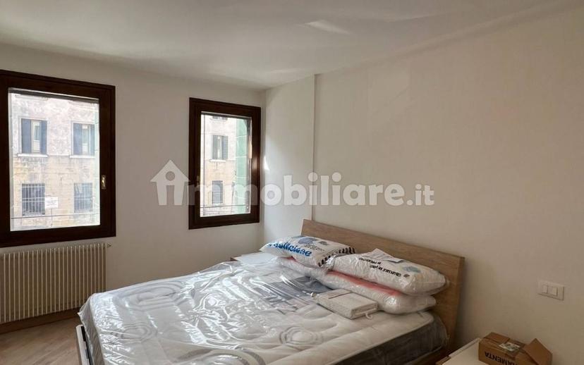 Bilocale viale Terza Armata 7, Piazza del Grano - Burchiellati, Treviso — foto 13 di 22