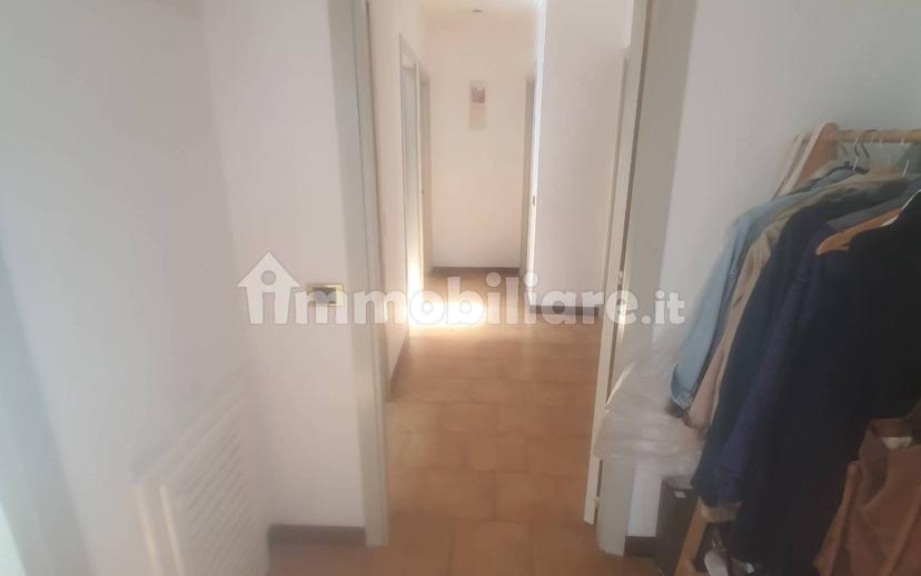 Appartamento via Maria Alinda Bonacci Brunamonti 2, Centro Storico, Perugia — foto 28 di 28