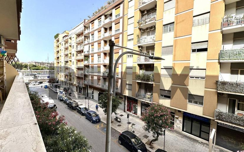 Trilocale viale Quinto Ennio 1, Picone, Bari — foto 27 di 29