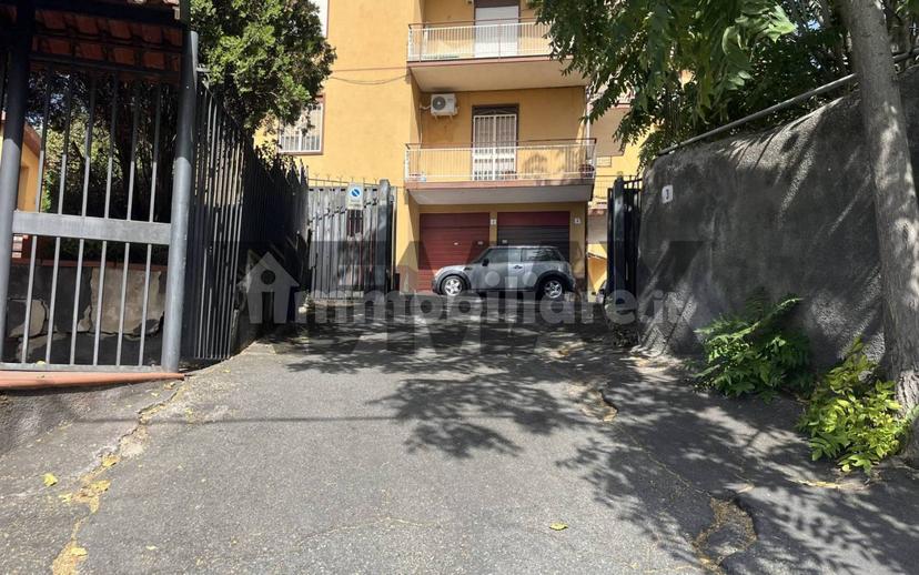 Appartamento via san gregorio 3, Sant'Agata li Battiati — foto 9 di 33
