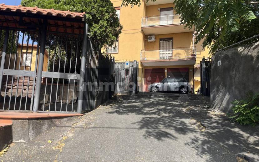 Appartamento via san gregorio 3, Sant'Agata li Battiati — foto 13 di 33
