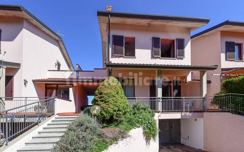 Villa a schiera via Giulio Zappa 54A, Centro, Besana in Brianza — foto 13 di 37