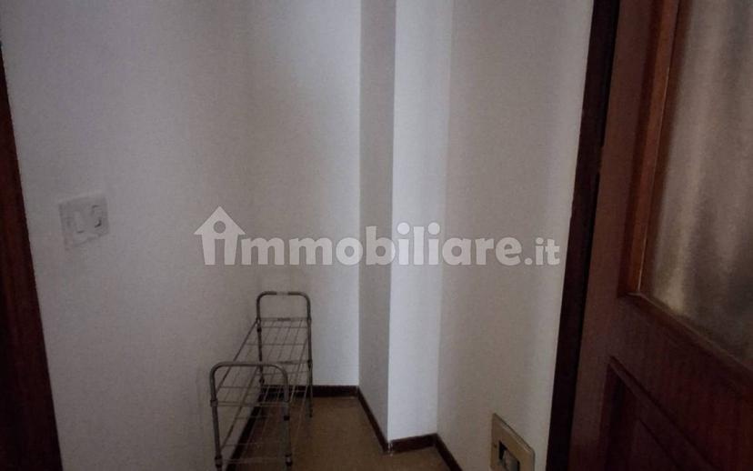 Bilocale piazza Carlo Cattaneo, Centro, Trecate — foto 2 di 14