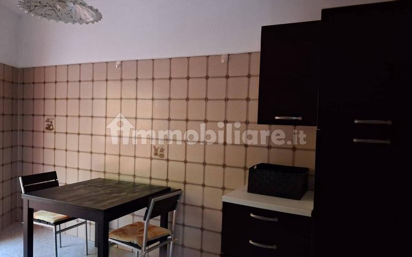 Bilocale piazza Carlo Cattaneo, Centro, Trecate — foto 11 di 14