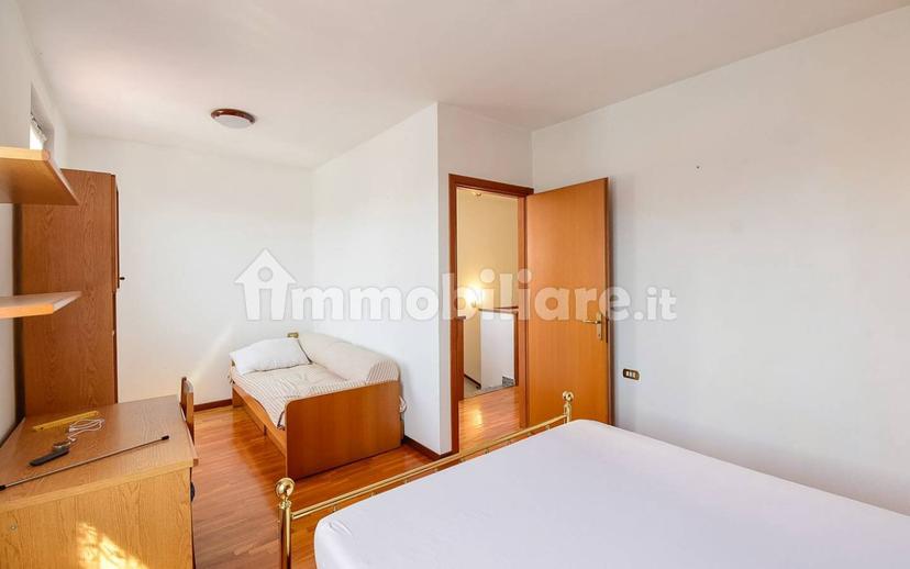 Villa a schiera via Giulio Zappa 54A, Centro, Besana in Brianza — foto 25 di 37