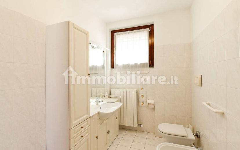 Villa a schiera via Giulio Zappa 54A, Centro, Besana in Brianza — foto 15 di 37