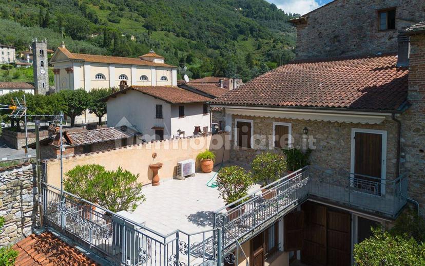 Villa unifamiliare Strada Comunale di Nocchi 53, Camaiore Paese, Camaiore