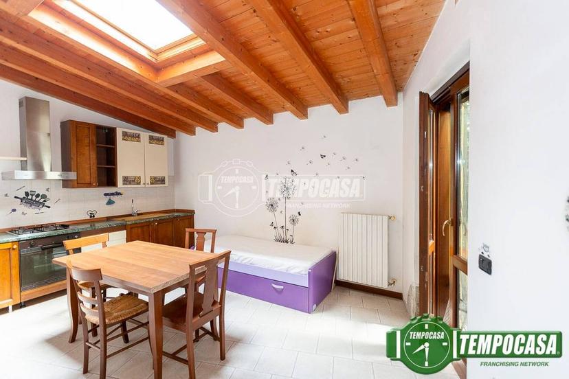 Bilocale via IV Novembre, Centro, San Rocco al Porto — foto 10 di 14