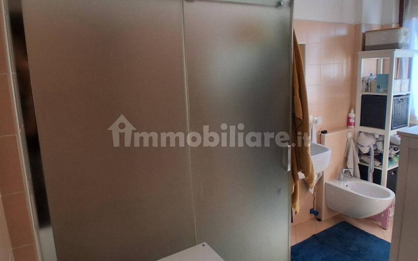 Quadrilocale via Giovanni Pascoli 16, Centro, Merate — foto 9 di 21