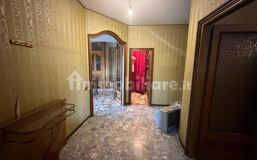 Appartamento viale Ludovico Antonio Muratori, Viali, Modena — foto 44 di 52