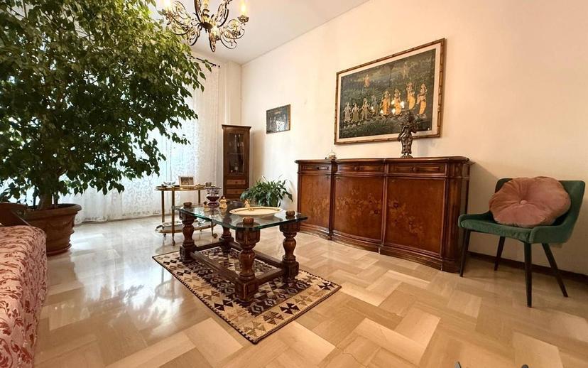 Quadrilocale via Giovanni Pascoli,  16, Centro, Massa — foto 14 di 21