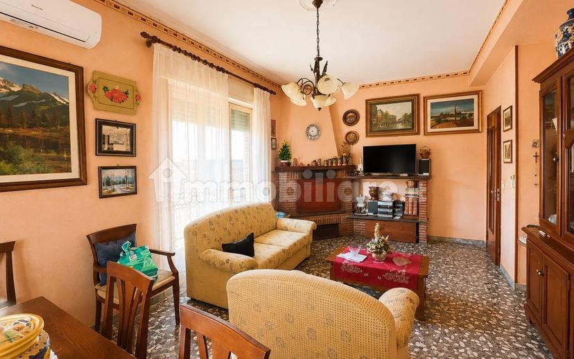Appartamento via Cassia Cimina 59, Centro, Ronciglione — foto 5 di 16