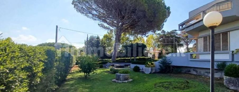 Villa unifamiliare via del Mare 3, Ostuni Costa, Ostuni