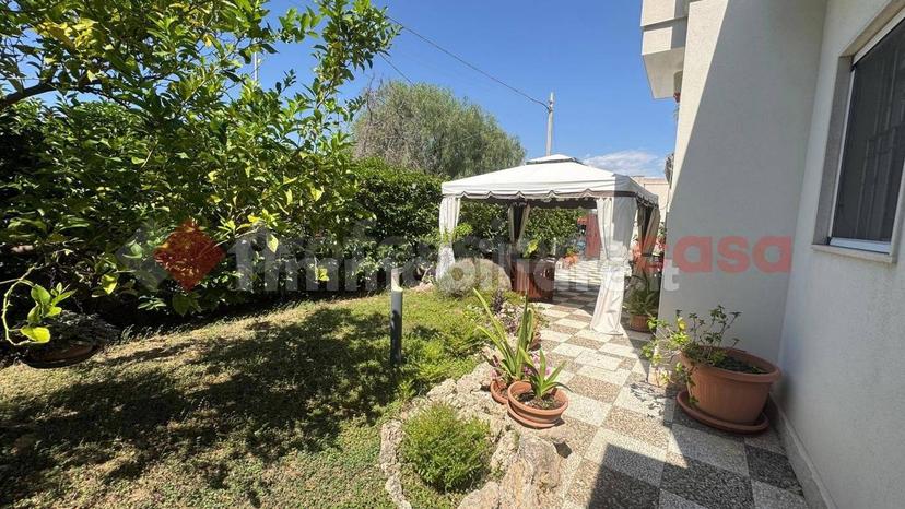 Villa unifamiliare via Catone, 51, Leporano Marina, Leporano — foto 4 di 31