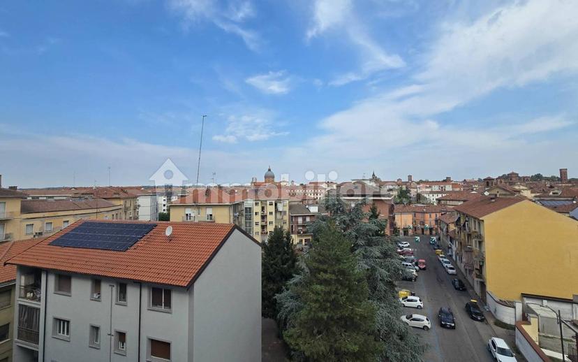 Quadrilocale via Carlo Lessona, Stazione, Asti — foto 19 di 23