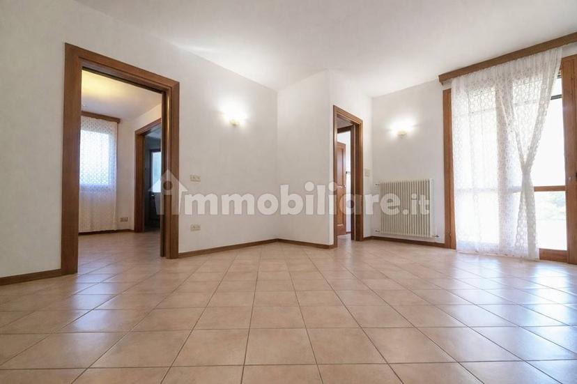 Quadrilocale via Vittorio Veneto 10, Centro, Casale sul Sile — foto 8 di 9