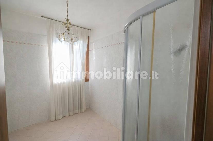 Quadrilocale via Vittorio Veneto 10, Centro, Casale sul Sile — foto 7 di 9