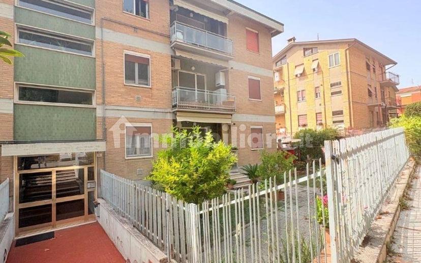 Trilocale via Claudio Cherubini, Madonna Alta - Prepo, Perugia — foto 7 di 14