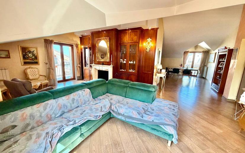 Appartamento via Giorgio Amendola, Parete — foto 14 di 33