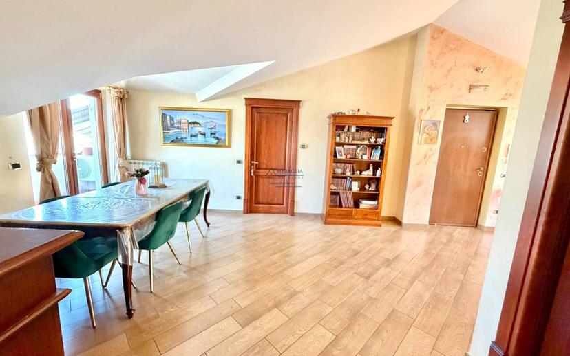 Appartamento via Giorgio Amendola, Parete — foto 25 di 33