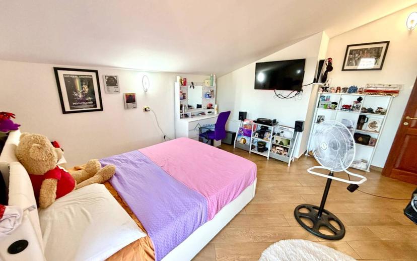Appartamento via Giorgio Amendola, Parete — foto 2 di 33