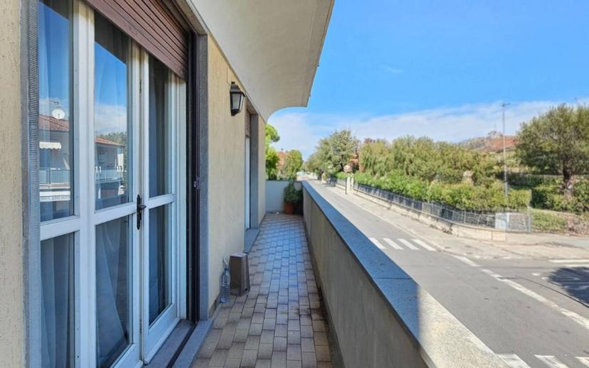 Quadrilocale via Trento 59, Centro, Forte dei Marmi — foto 12 di 34