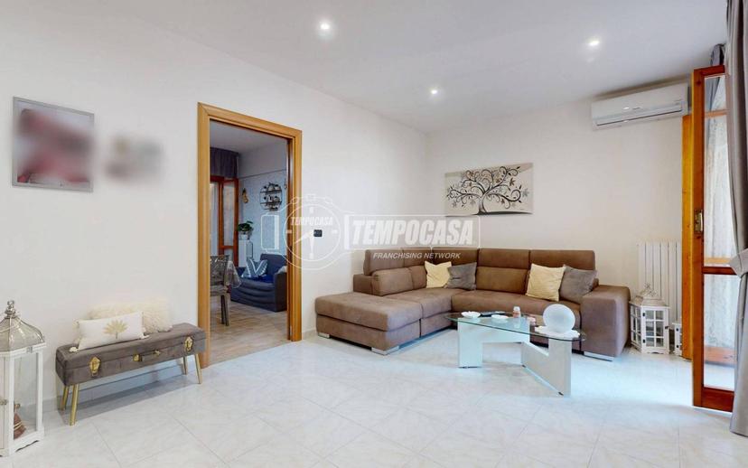 Trilocale via pietà, Casamassima — foto 2 di 18