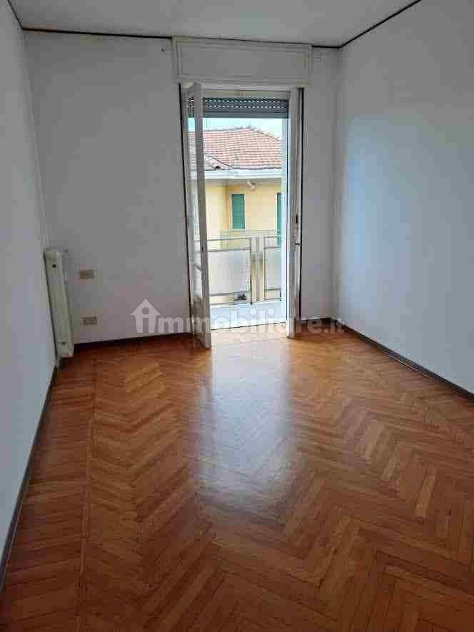 Trilocale via Vincenzo Gioberti 15, Chiavazza, Biella — foto 7 di 10
