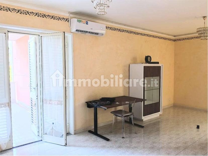 Appartamento via Pio la torre, 4, Centro, Riposto — foto 33 di 33