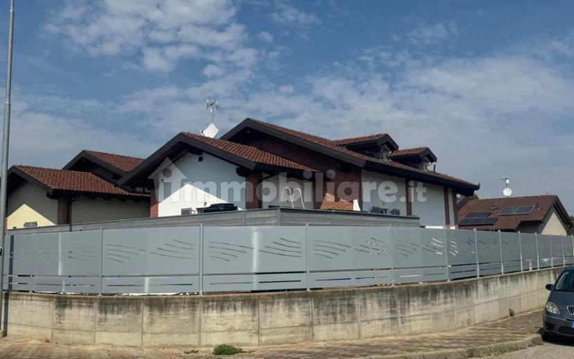 Villa unifamiliare frazione Revignano, Palucco, Asti — foto 2 di 65