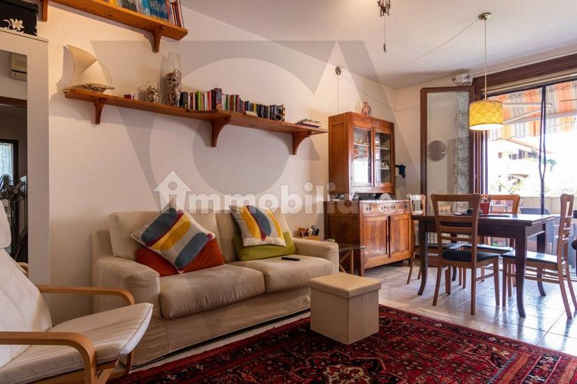 Trilocale buono stato, primo piano, Centro, Ponte San Nicolò — foto 9 di 18