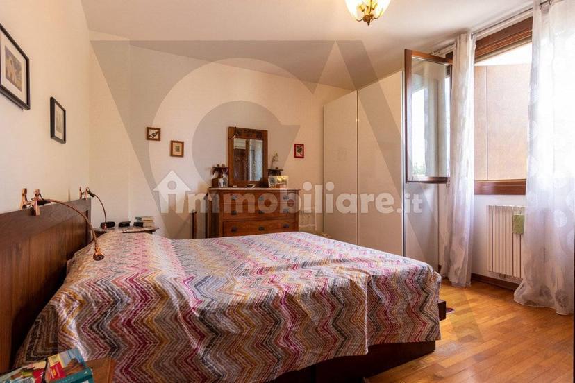 Trilocale buono stato, primo piano, Centro, Ponte San Nicolò — foto 6 di 18