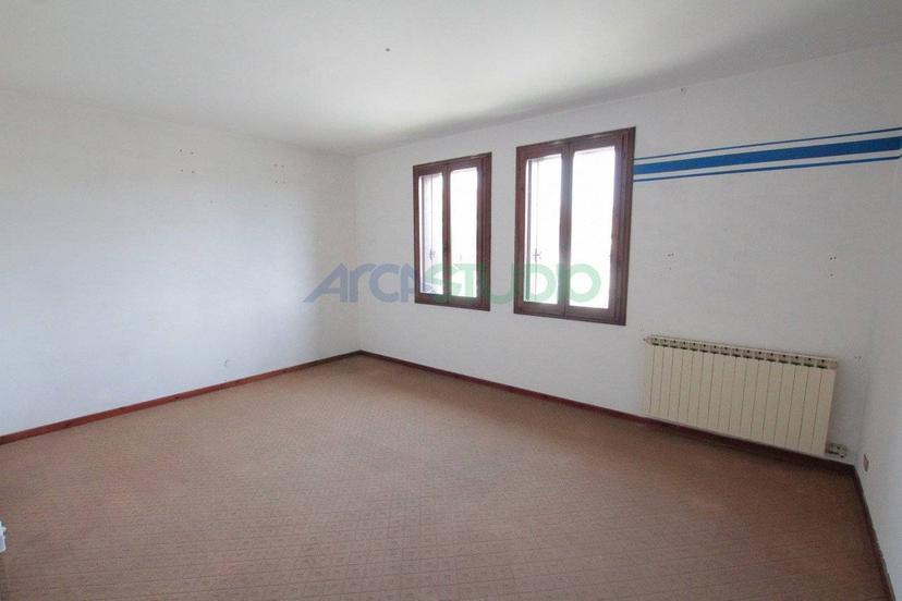 Villa bifamiliare via Stazione, Centro, Quinto Vicentino — foto 22 di 37