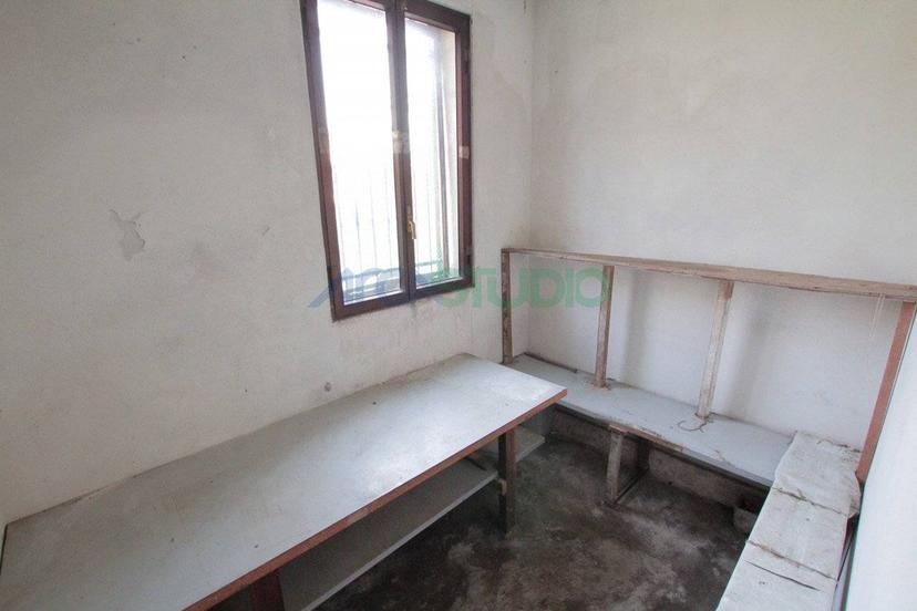 Villa bifamiliare via Stazione, Centro, Quinto Vicentino — foto 24 di 37