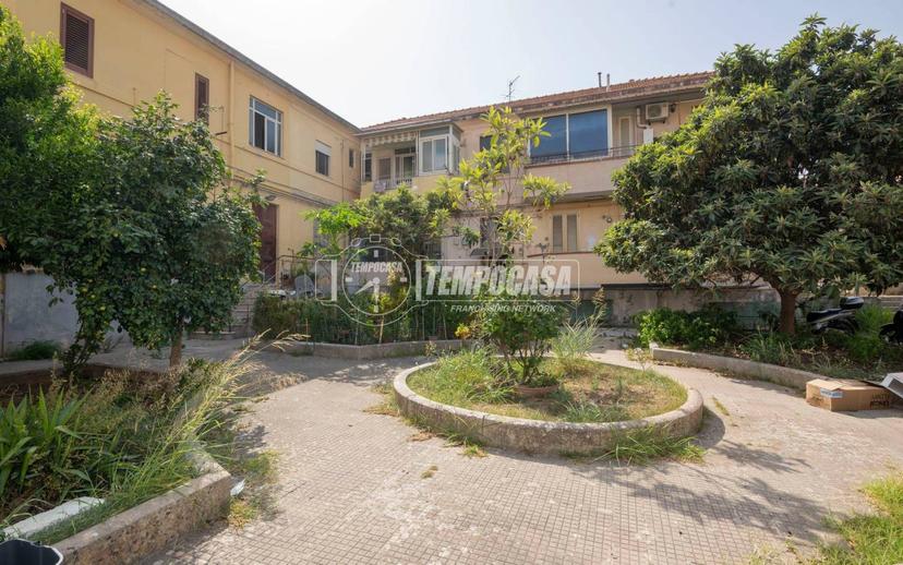 Bilocale via conte di torino 69, Giostra, Messina — foto 14 di 22