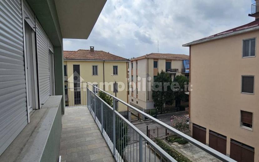 Bilocale via Giuseppe Scaramuzza 24, Città Giardino, Pavia — foto 3 di 12