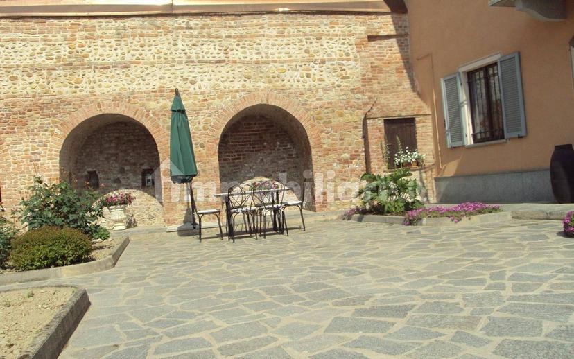 Bilocale via Umberto I 7a, Centro, Govone — foto 7 di 9