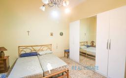 Terratetto unifamiliare 290 m², da ristrutturare, Canicattini Bagni