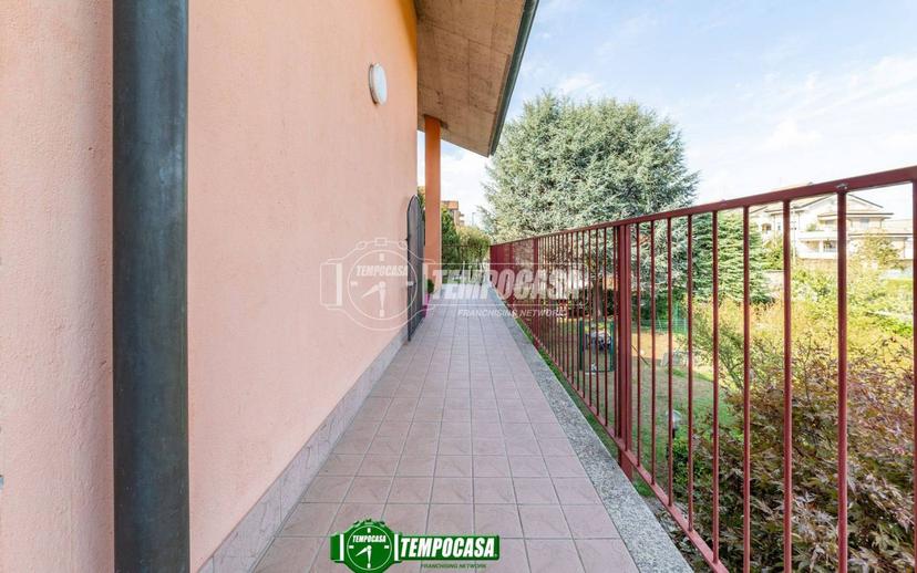 Appartamento via G. Verdi 2, Centro, Ornago — foto 5 di 33