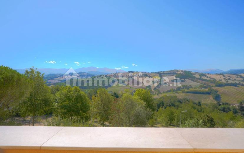 Quadrilocale via Venanzio Varano, Centro, Camerino — foto 13 di 35