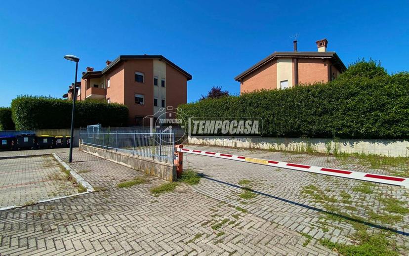 Trilocale via Camillo Torres 16, Trebbo, Castel Maggiore — foto 17 di 31