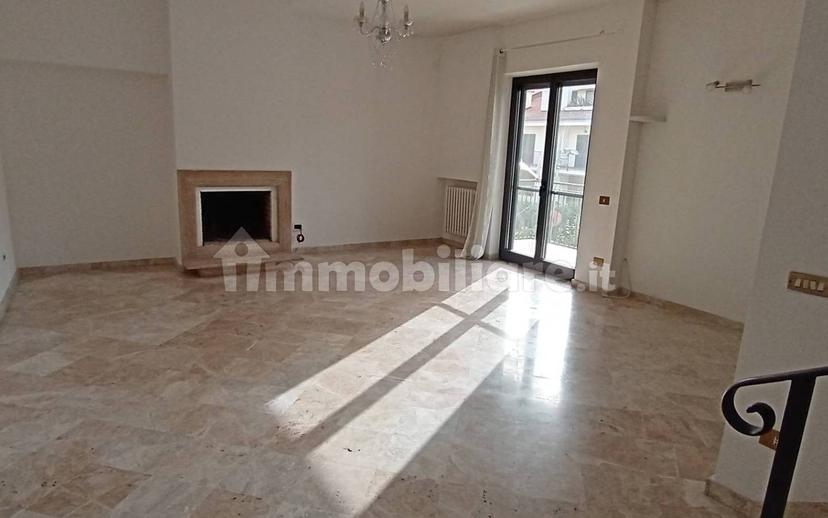 Villa bifamiliare via Casilina Nord, Tribunale, Frosinone — foto 34 di 59