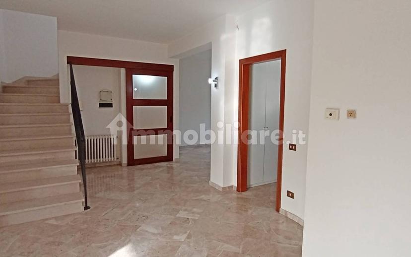 Villa bifamiliare via Casilina Nord, Tribunale, Frosinone — foto 51 di 59
