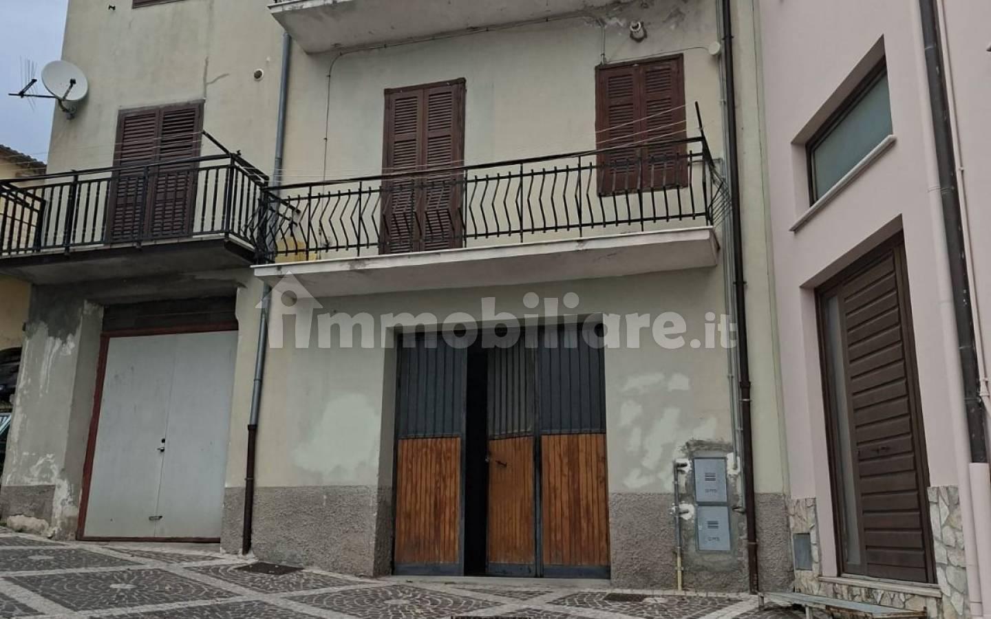 Quadrilocale corso Umberto, Miranda